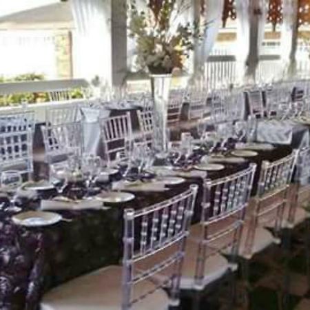 Village Hotel أوشو ريوس المظهر الخارجي الصورة