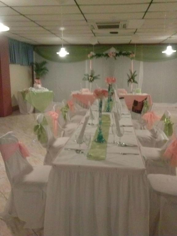 Village Hotel أوشو ريوس المظهر الخارجي الصورة