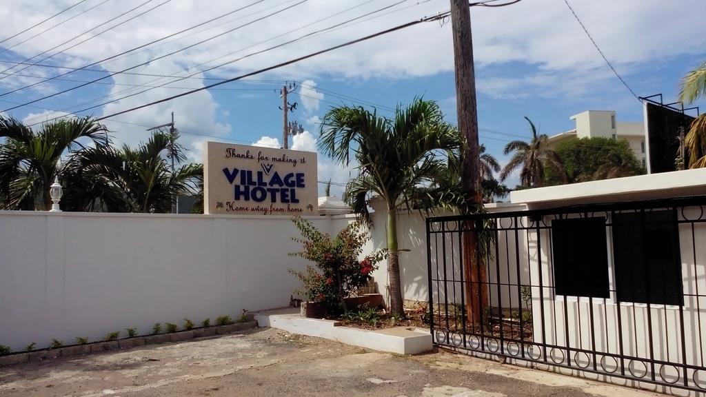 Village Hotel أوشو ريوس المظهر الخارجي الصورة